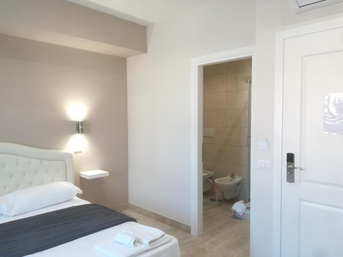 B&B Purple Italy Fiumicino Exterior foto